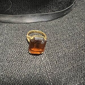 Elegant Gold and Brown Gemstone Ring